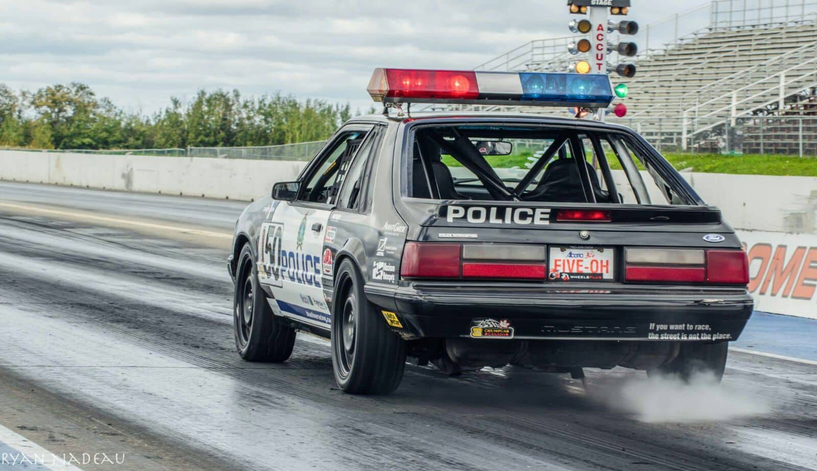 race car racing